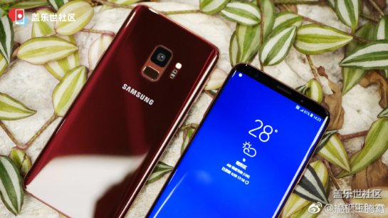 Samsung Galaxy S9/S9+ появились на фотографиях в цвете «Burgundy Red»