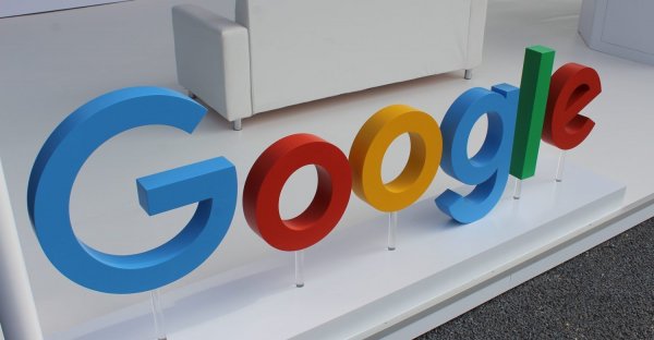 Компанию Google обвинили в нанесении вреда экологии Земли