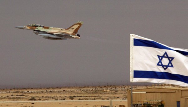 Израиль готовит удар по российским С-300 в Сирии – военный эксперт