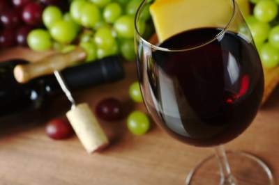 Красное вино: названо неожиданное полезное свойство для мужчин