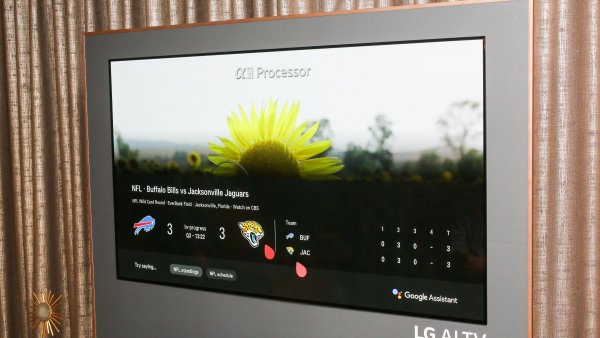 Компания LG выпустила телевизоры со встроенным Google Assistant
