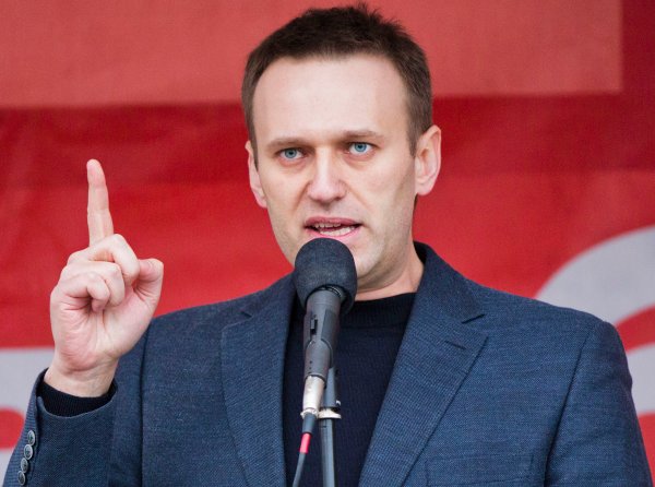 Навального не будет на акции в поддержку Telegram из-за полета в Рим