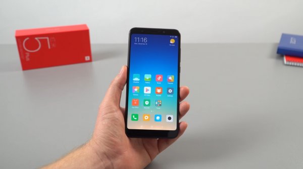 Ритейлеры распродают флагман Xiaomi Redmi 5 Plus по низкой цене