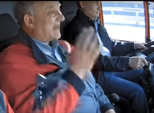Главный строитель Крымского моста оценил способности Путина, как водителя