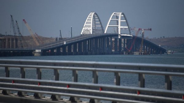 Крымский мост превзошел суточный рекорд паромной переправы за 12 часов