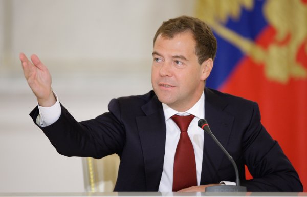 Медведев перепутал отчество Шойгу на приеме у Путина