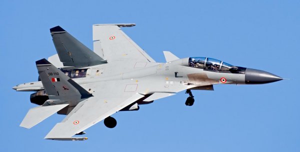 Российский Су-30МКИ с легкостью засек китайский самолет-невидимку