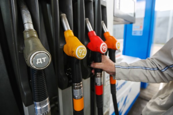 Бензин нынче дорог: Глава Кузбасса Цивилев высказался о повышении цен на горючее