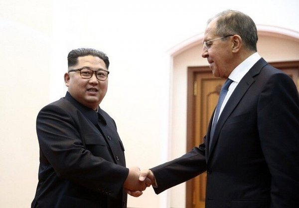 Шкатулку для «секретных вещей» Лавров подарил Ким Чен Ыну