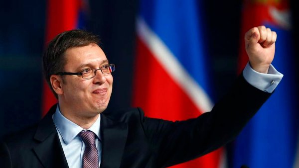 Выстрел в ногу: Вучич объяснил, почему Сербия отказалась признавать Крым российским