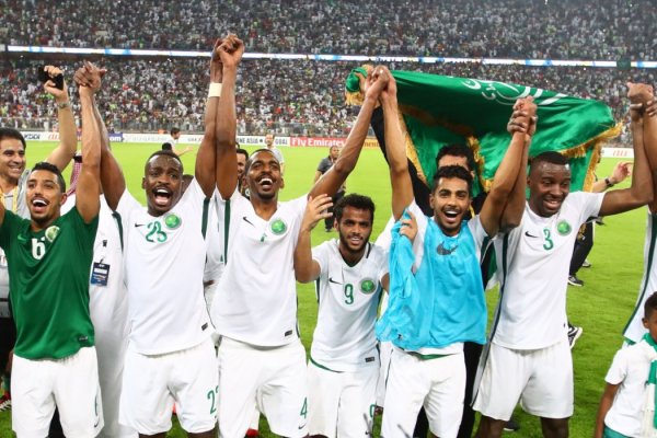 В Федерации футбола Саудовской Аравии опровергли наказание футболистов за поражение от России