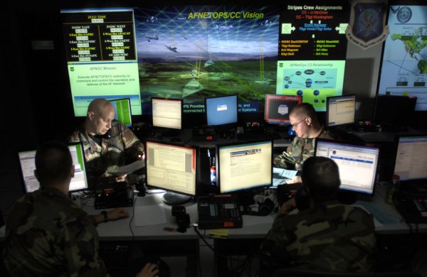 Военные хакеры США смогут нападать на иностранные серверы