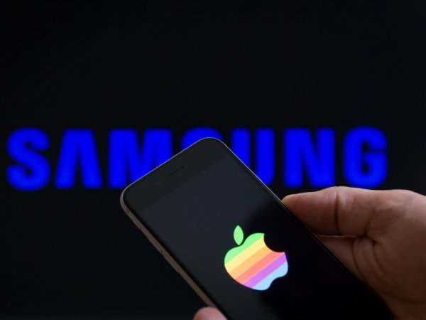 Война окончена: Apple и Samsung урегулировали семилетний патентный спор