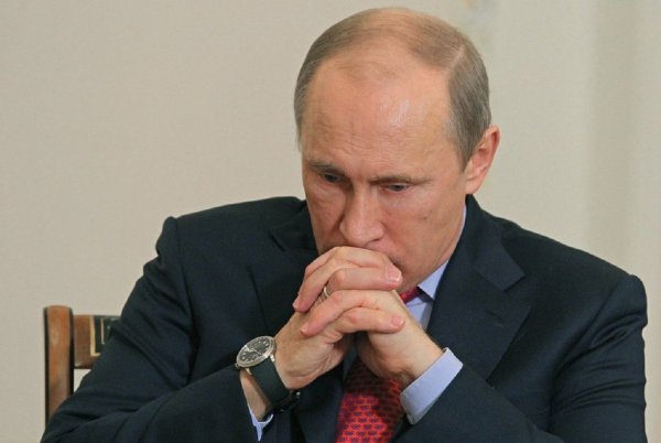 «Левада-центр»: Рейтинг Путина падает