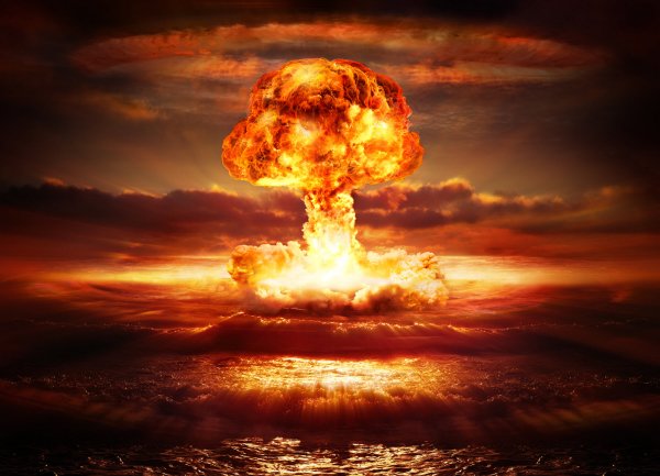 В США ученые рассекретили сотни видеозаписей испытаний атомных бомб