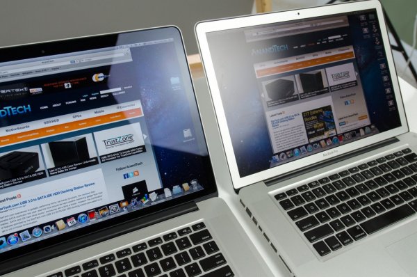 Apple презентовала обновленные Macbook Pro с Touch Bar и чипом Т2