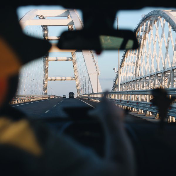 Опытные путешественники рассказали о главных проблемах Крымского моста