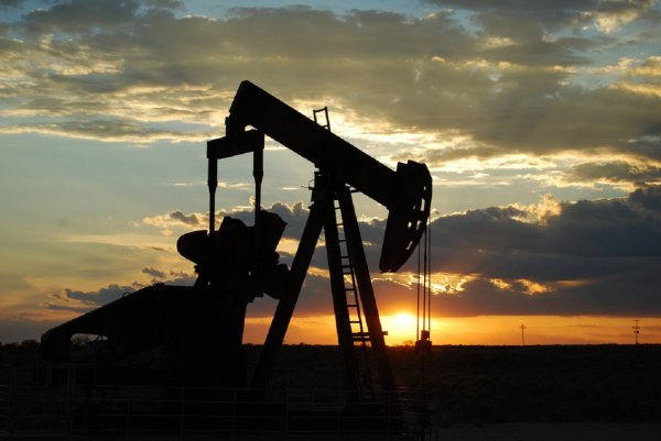 Эксперты не прогнозируют существенного роста запасов нефти в США
